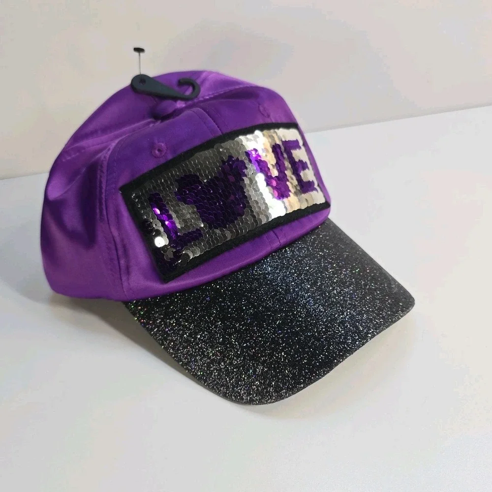 Disney Parks Youth LOVE Reversible Sequin Baseball Cap Purple Black Glitter Hat‎